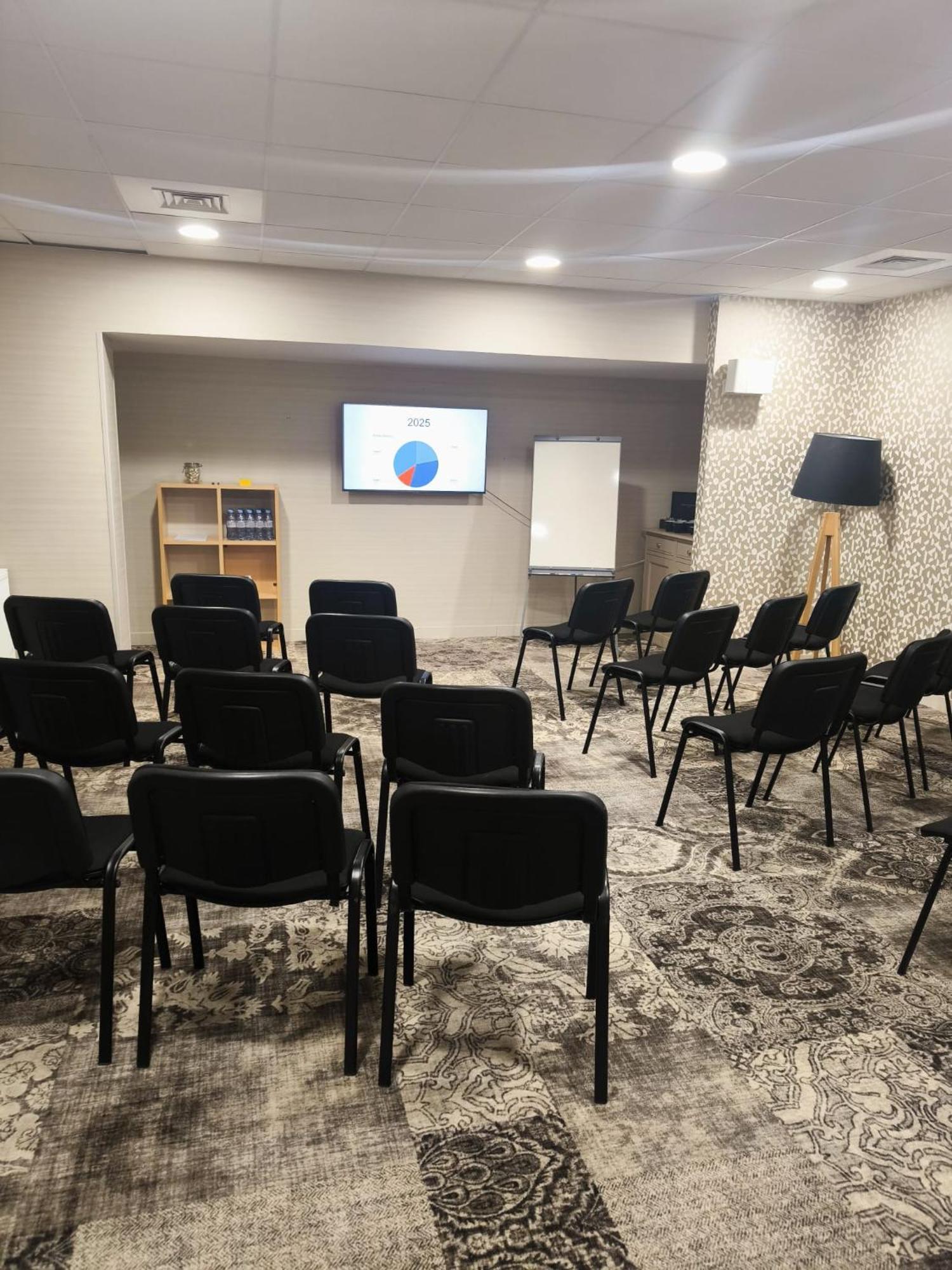 Zenao Appart'Hotels Сюрен Экстерьер фото